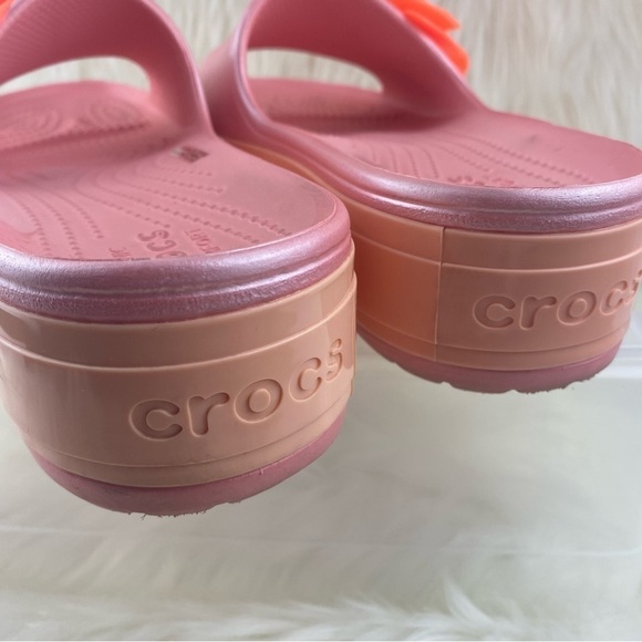 CROCS PLATFORM VIVIC BLOOMS PINK SLIDES-SANDALS SIZE 9 WOMAN - Picture 4 of 12